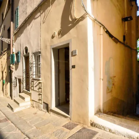 Casina Magnoli - Happy Apartment Florenz